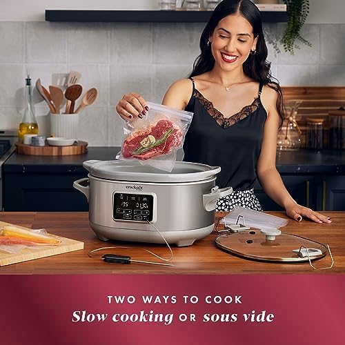 Crock-Pot 7 Quart Programmable Cook & Carry Slow Cooker SVI6