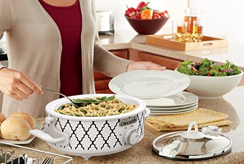 Crock-Pot 2.5 Quart Compact Casserole Slow Cooker L71L